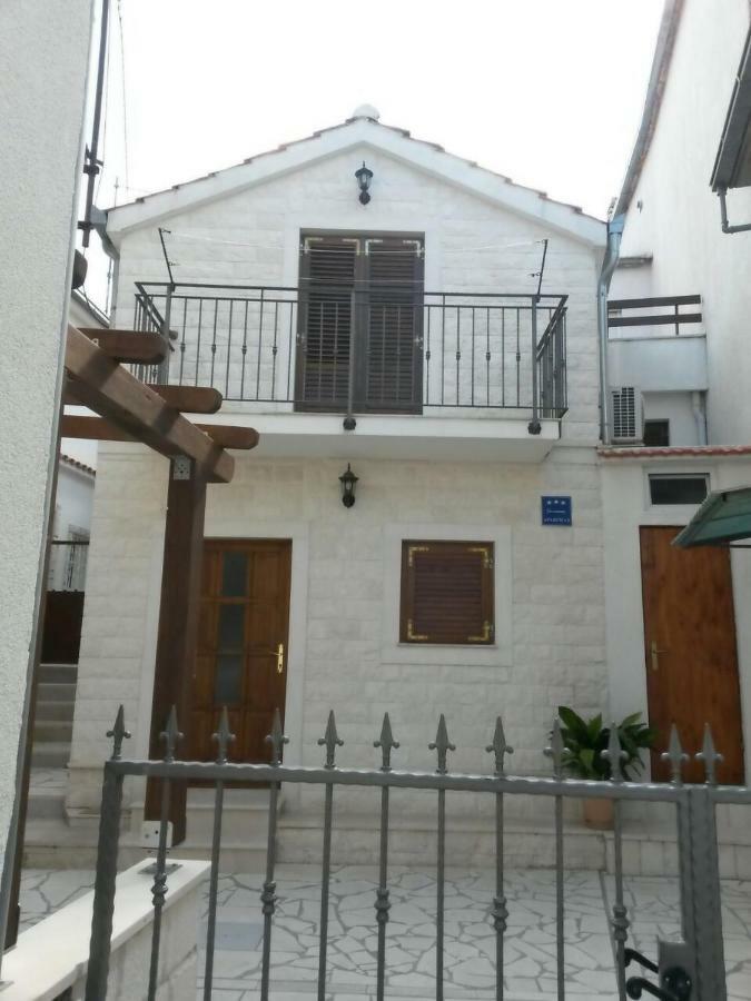 Rogoznica Apartment Exterior foto